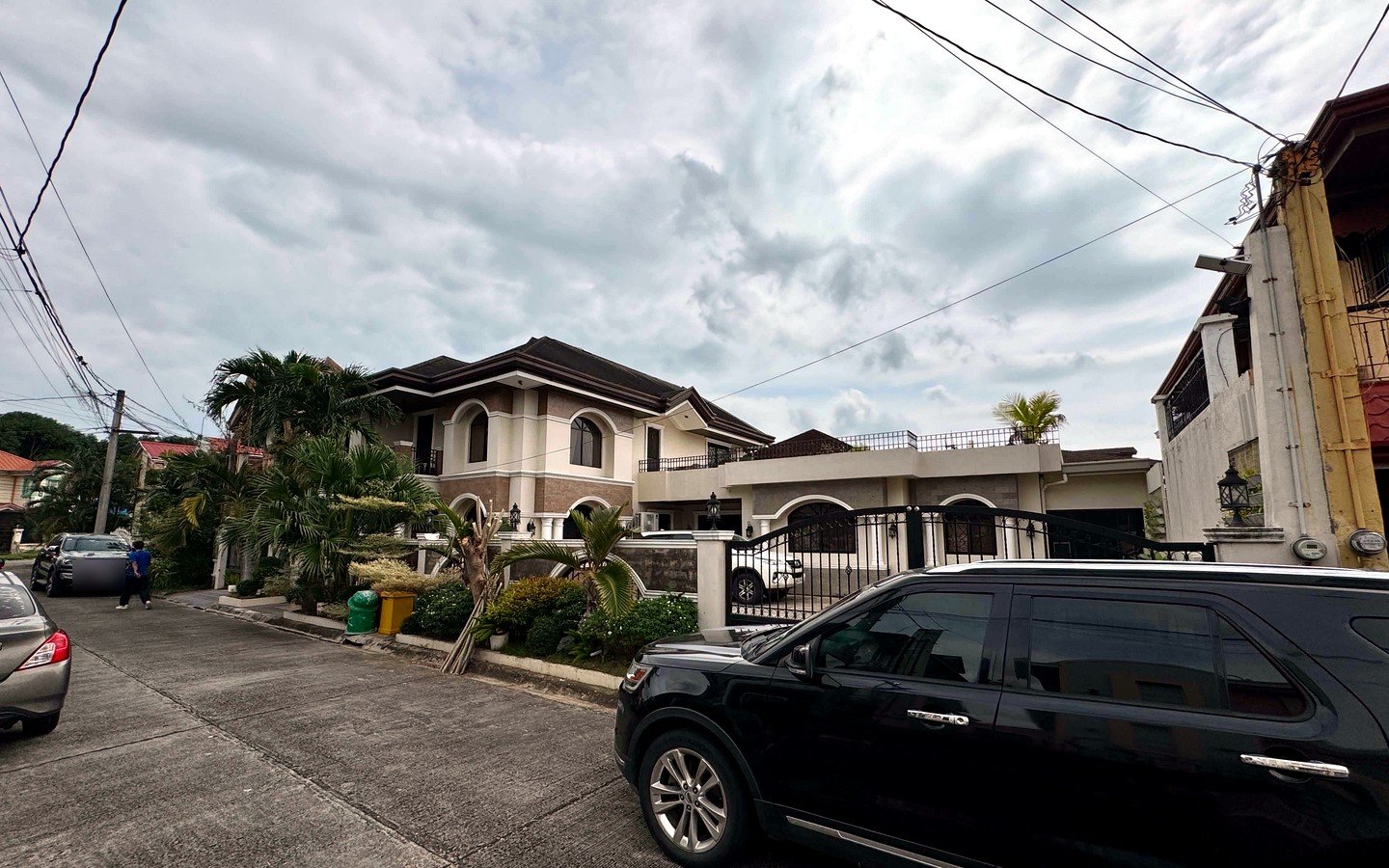 5-Bedroom House and Lot for Sale in Parkplace Village, Imus, Cavite | 432 sqm