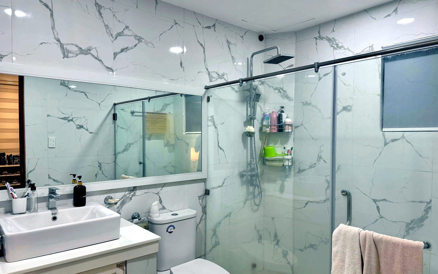 5-Bedroom House and Lot for Sale in Parkplace Village, Imus, Cavite | 432 sqm