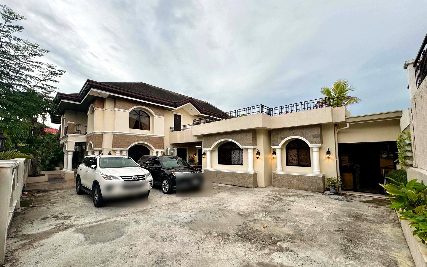 5-Bedroom House and Lot for Sale in Parkplace Village, Imus, Cavite | 432 sqm
