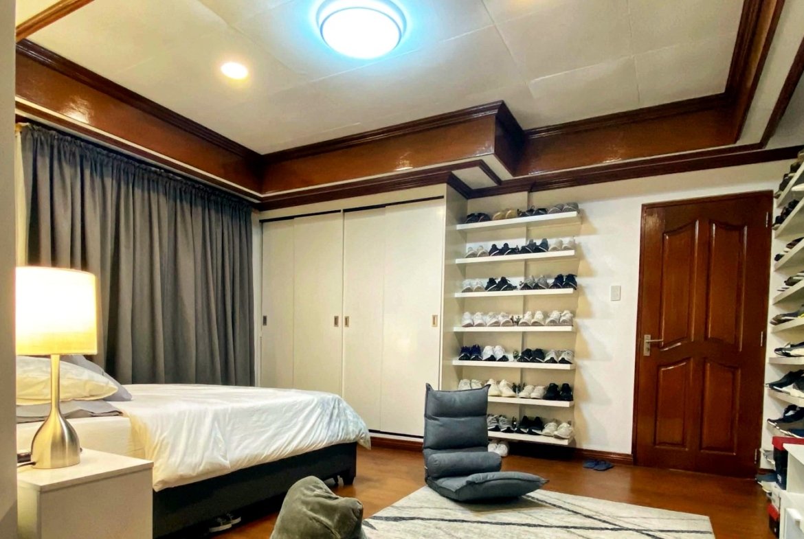 5-Bedroom House and Lot for Sale in Parkplace Village, Imus, Cavite | 432 sqm
